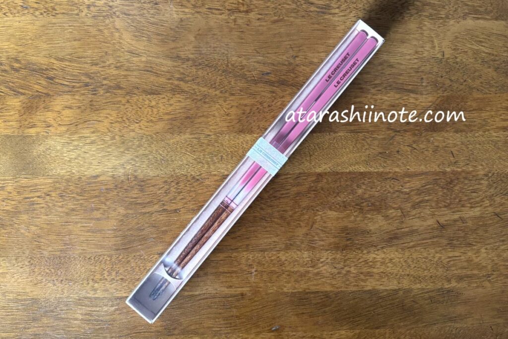 ル・クルーゼのスクエア・チョップスティック　ローズクォーツ