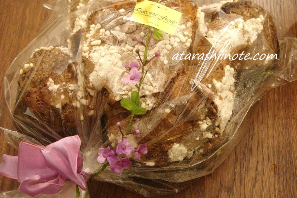 イタリアの復活祭のお菓子　コロンバ