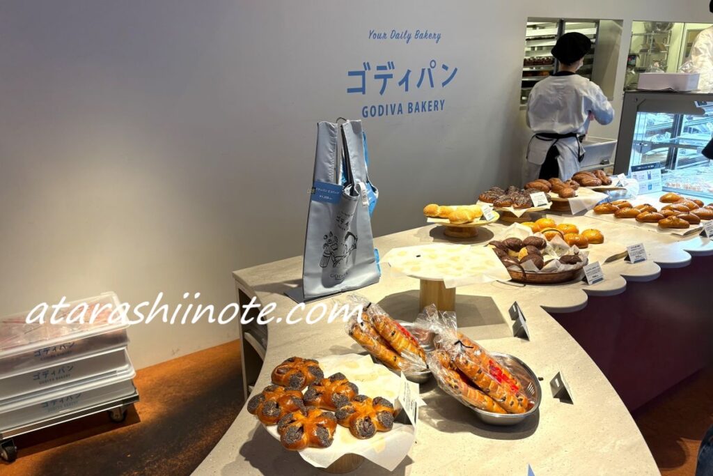GODIVA Bakery ゴディパン 京都四条店 店内
