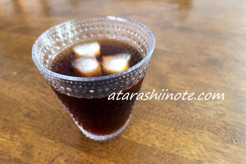 アイスコーヒーを入れたイッタラのカステヘルミ　タンブラー